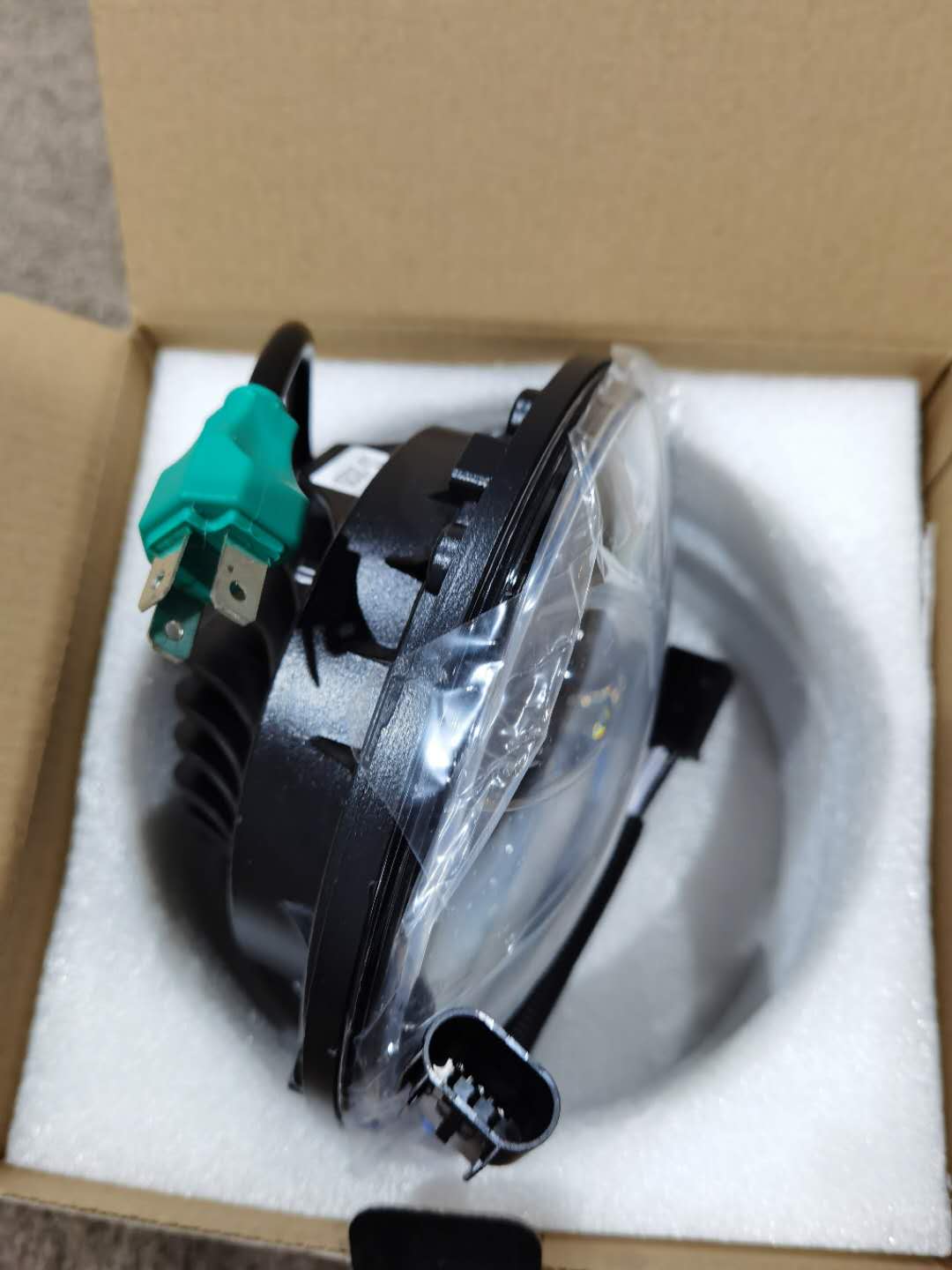 7 Inch Harley Davidson LED Headlight – DOT, E-Mark Approved