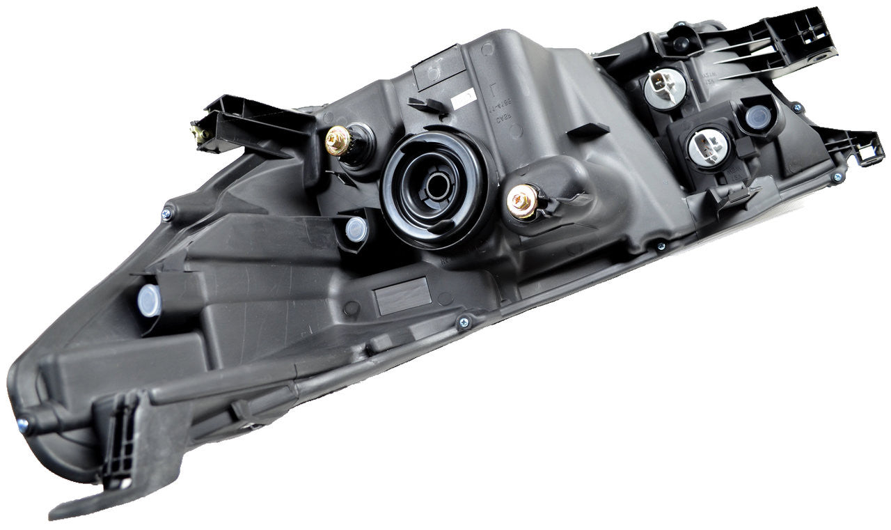 RH Headlight for Toyota Hilux 2015–2022